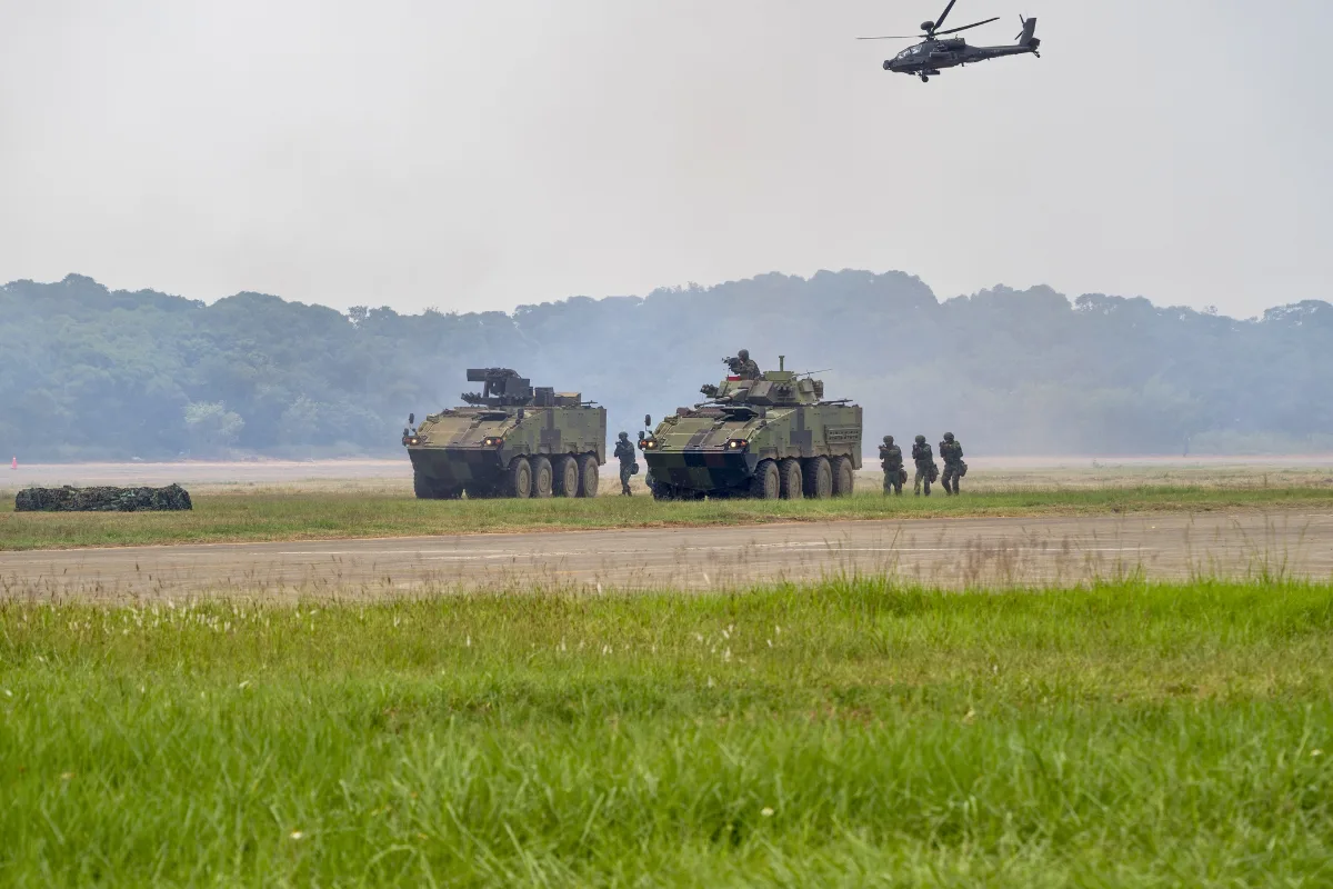 ترامب يعلق مساعدات عسكرية لتايوان بقيمة 400 مليون دولار