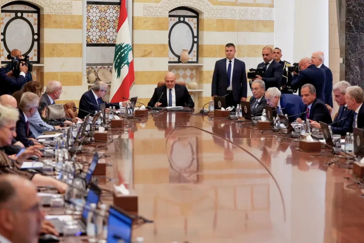 انطلاق جلسة مجلس الوزراء اللبناني لبحث ملف "حصر السلاح"