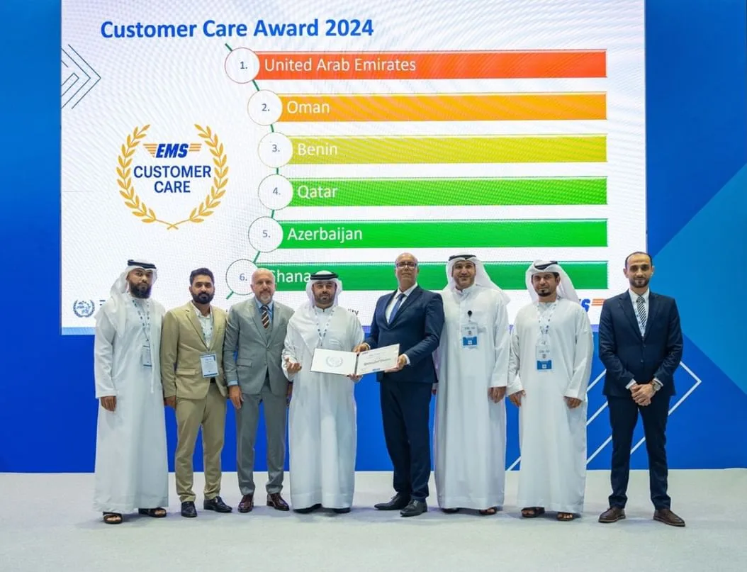 الإمارات تفوز بالمركز الأول في جائزة خدمة العملاء للبريد العاجل الدولي