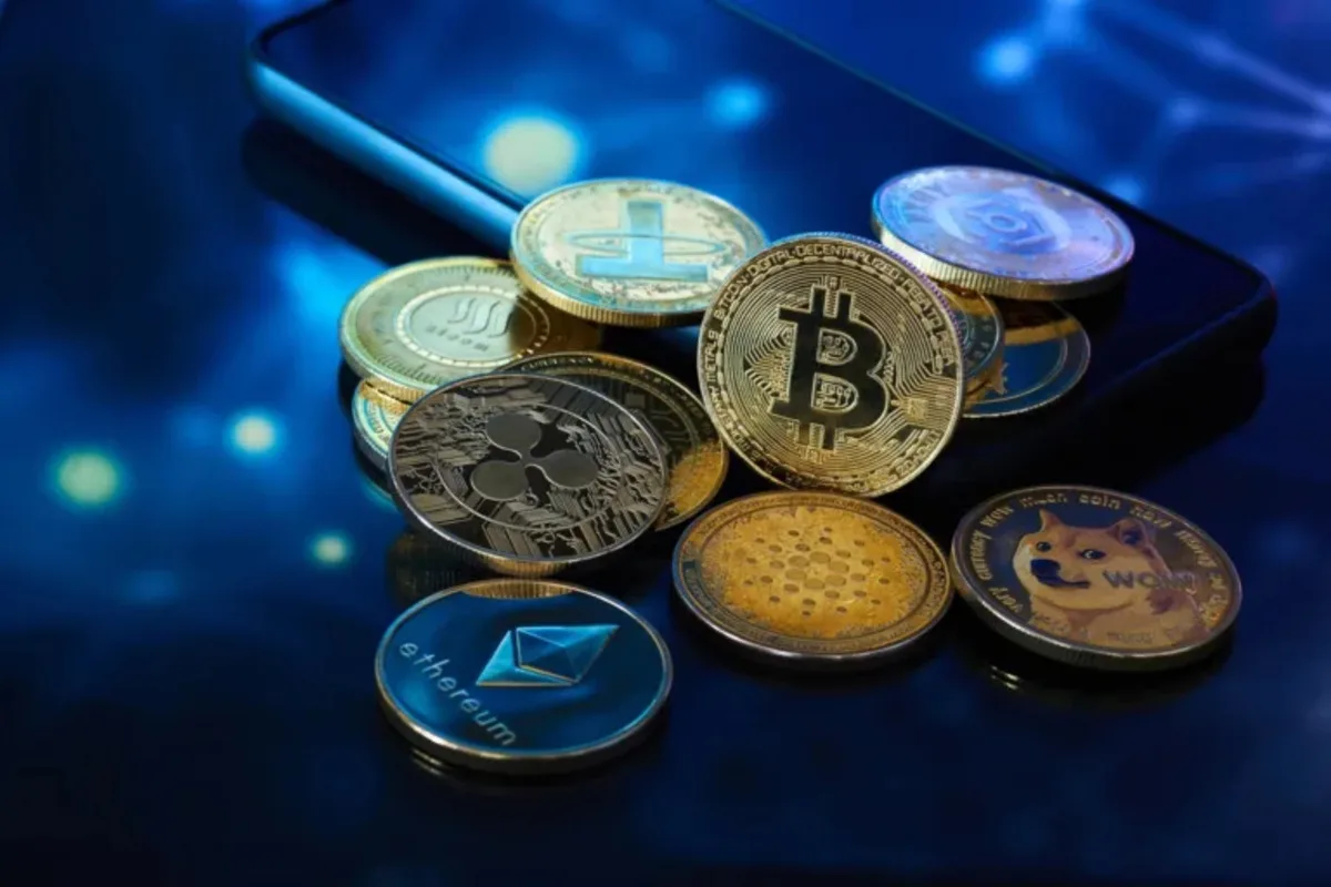 أسعار العملات الرقمية - بيتكوين وإيثريوم