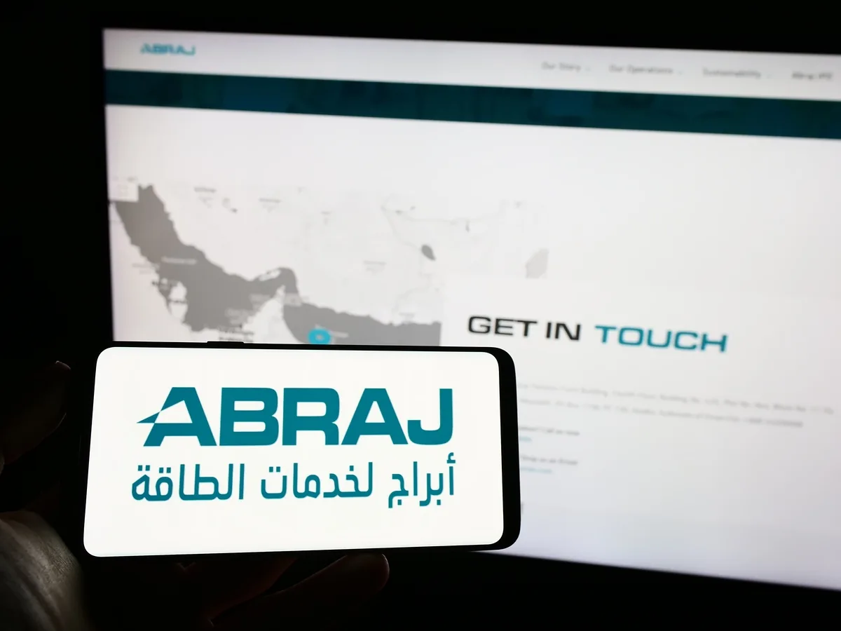أبراج للطاقة تعزز شراكتها مع أوكسيدنتال عمان بتمديد عقود منصات الحفر بقيمة 220 مليون دولار