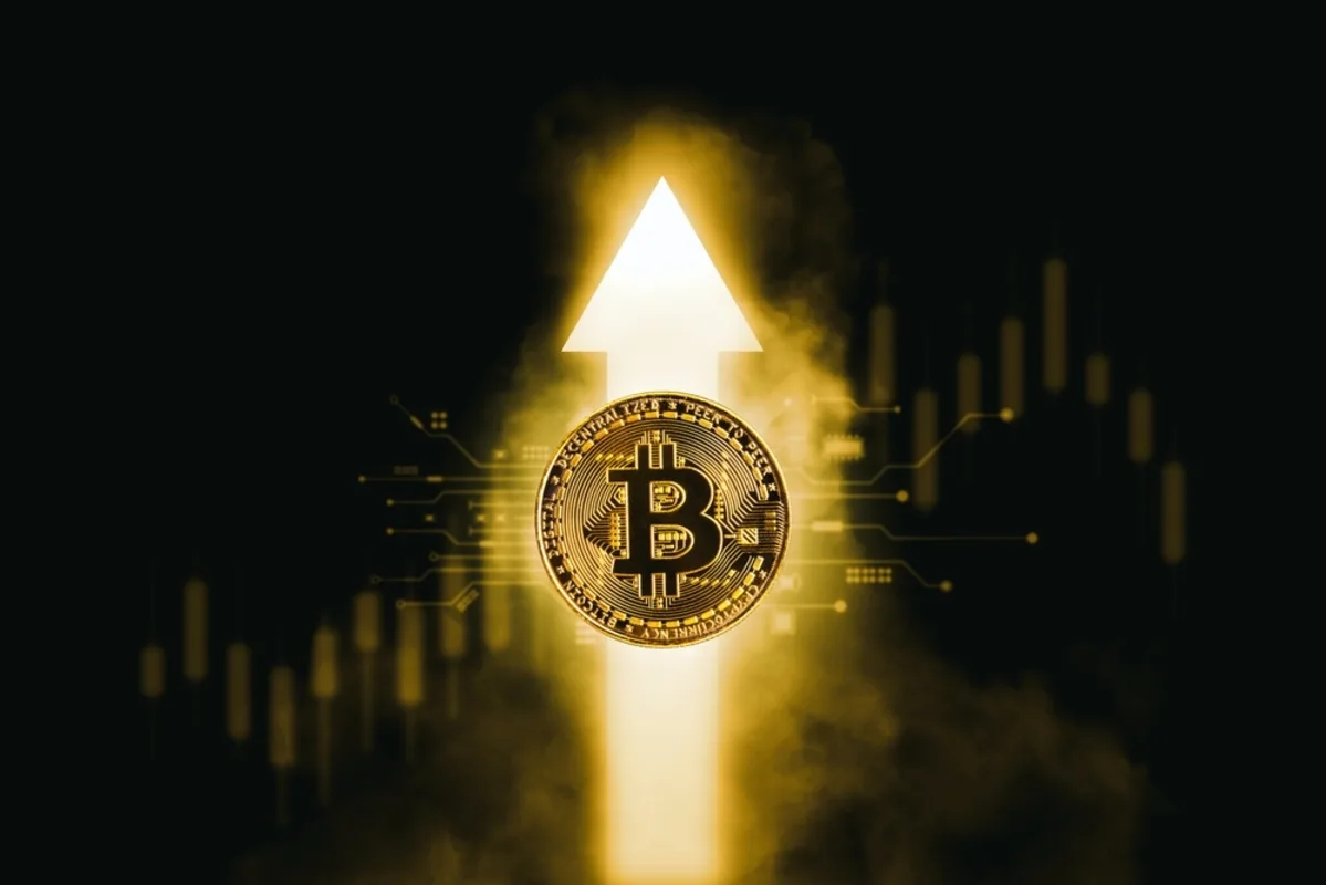أسواق العملات الرقمية ترتفع: بيتكوين تعبر 112 ألف دولار