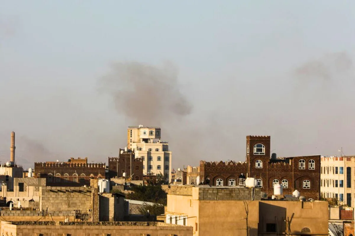 قتلى ومصابون في غارات إسرائيلية على صنعاء والجوف