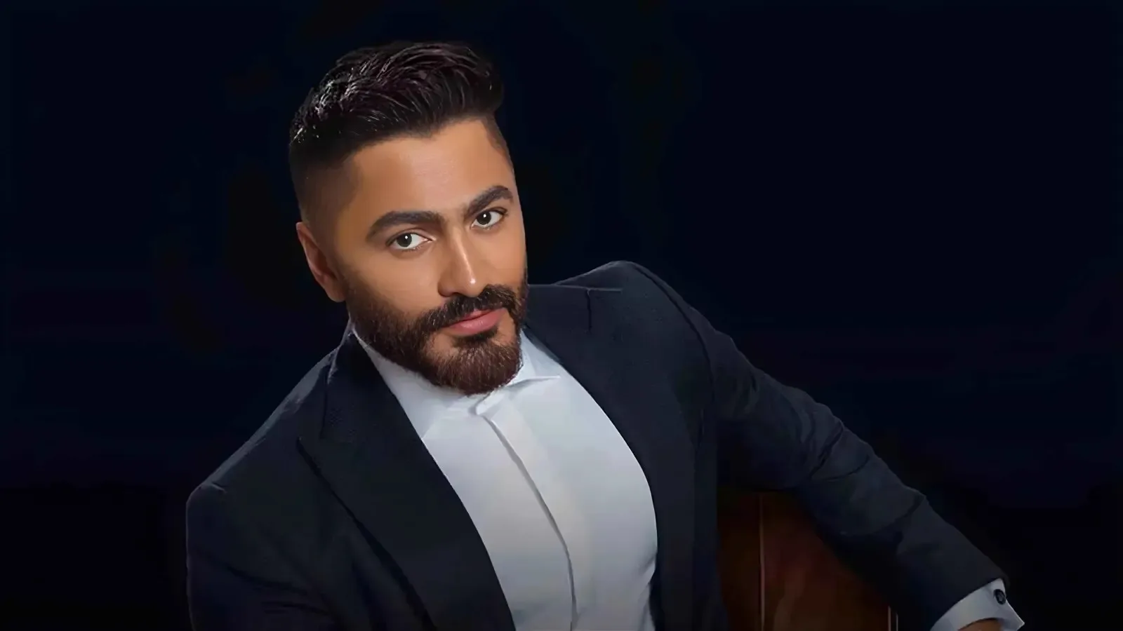 شيرين عبد الوهاب تتلقى دعم تامر حسني خلال حفله الأخير بالقاهرة