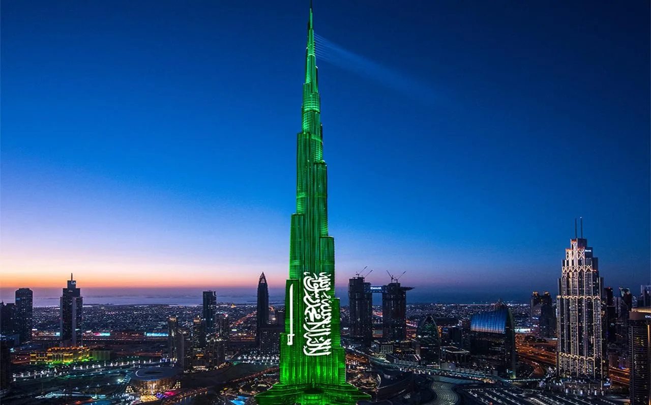 تذاكر قمة برج خليفة بسعر 95 درهماً!