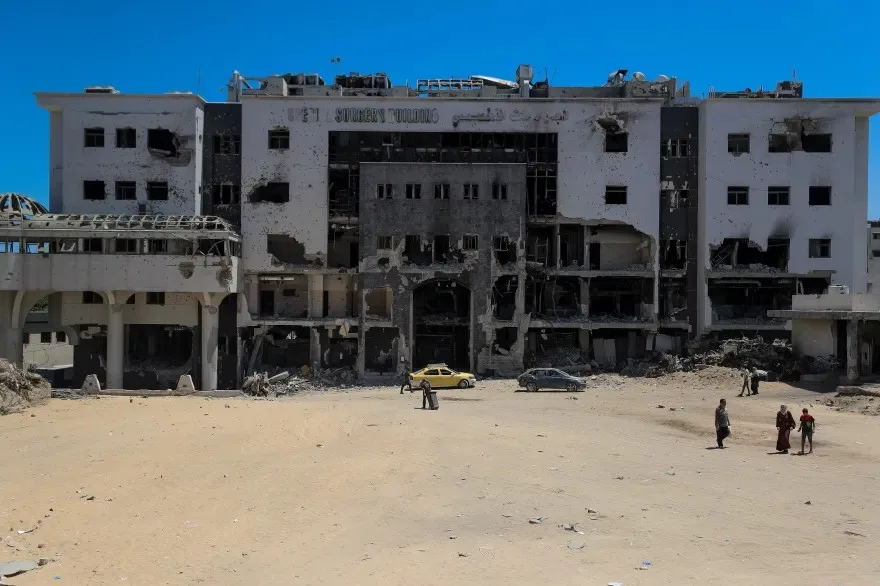 خروج مستشفيين بمدينة غزة عن الخدمة مع تصاعد الهجوم الإسرائيلي