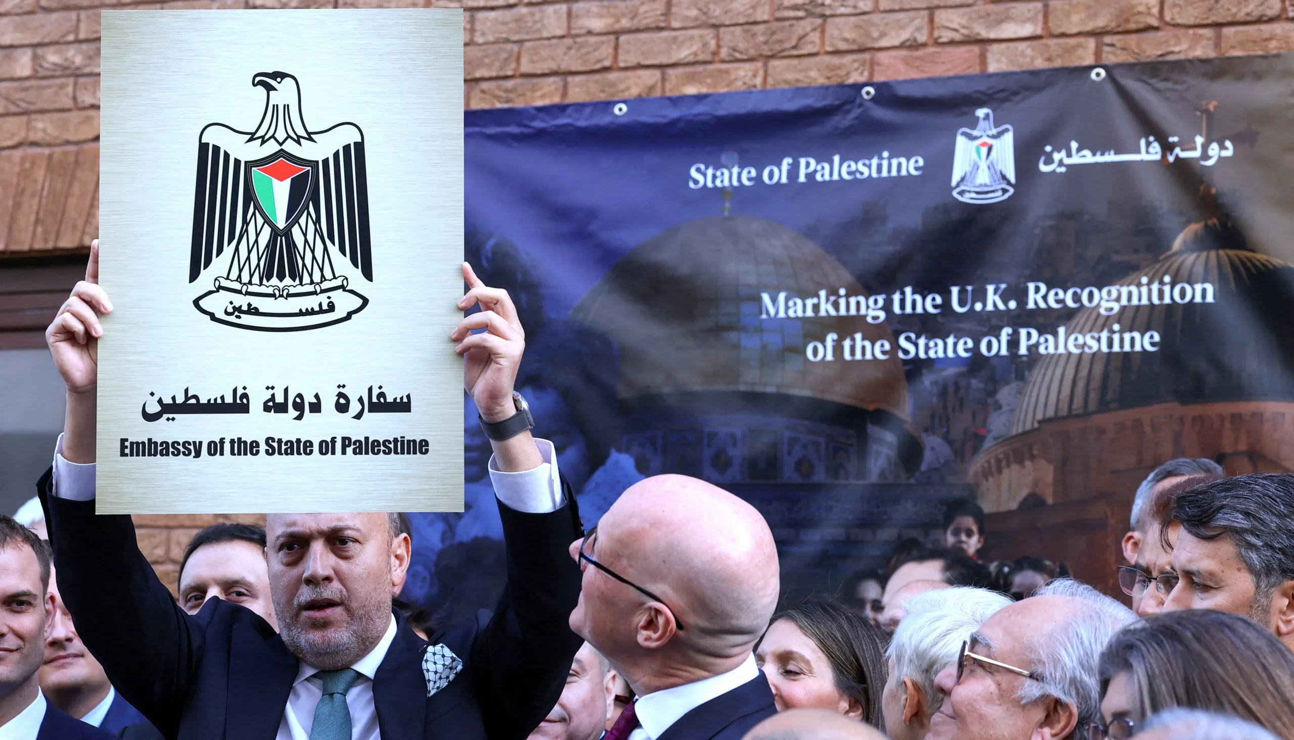 ماذا يعني الاعتراف الأوسع بفلسطين بالنسبة للفلسطينيين وإسرائيل؟