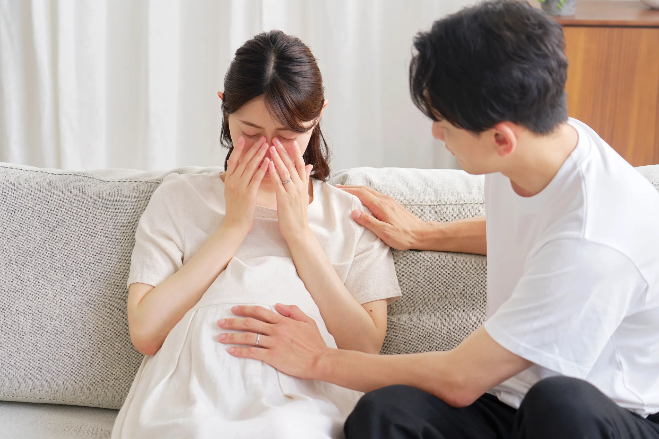في اليابان فقط يمكنك توظيف رجل لمساعدتك على البكاء