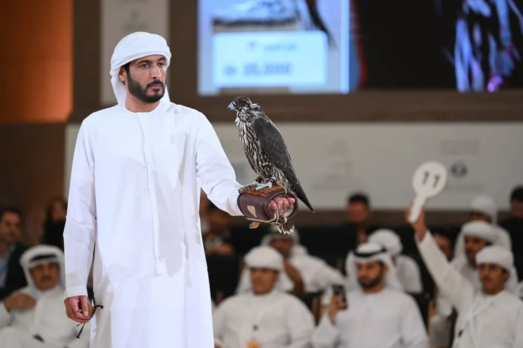 مبيعات مزاد الصقور بمعرض الصيد والفروسية تتجاوز 1.6 مليون درهم