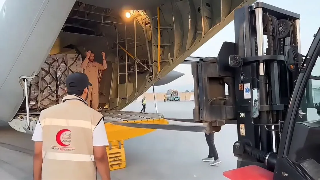 الإمارات تواصل تقديم المساعدات الإنسانية لأفغانستان بعد الزلزال
