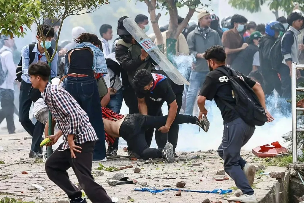 ثورة الجيل Z تهز النيبال وتسقط الحكومة بعد أيام من العنف