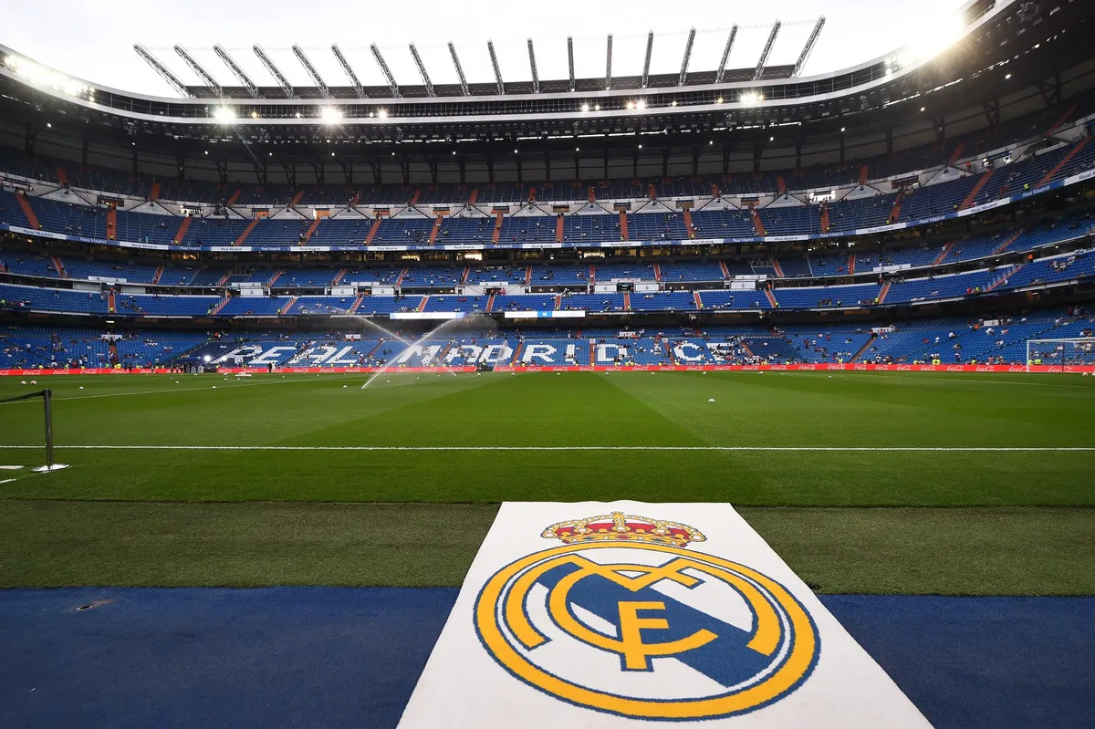 ريال مدريد ضد برشلونة.. تعرف على توقيت مباراة الكلاسيكو والقنوات الناقلة