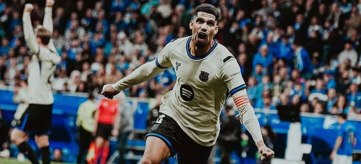 رفض 4 عروض.. أراوخو يقرر البقاء مع برشلونة