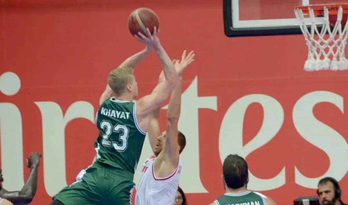 الحكمة والكويت يحجزان بطاقتي النهائي في بطولة الأندية العربية لكرة السلة