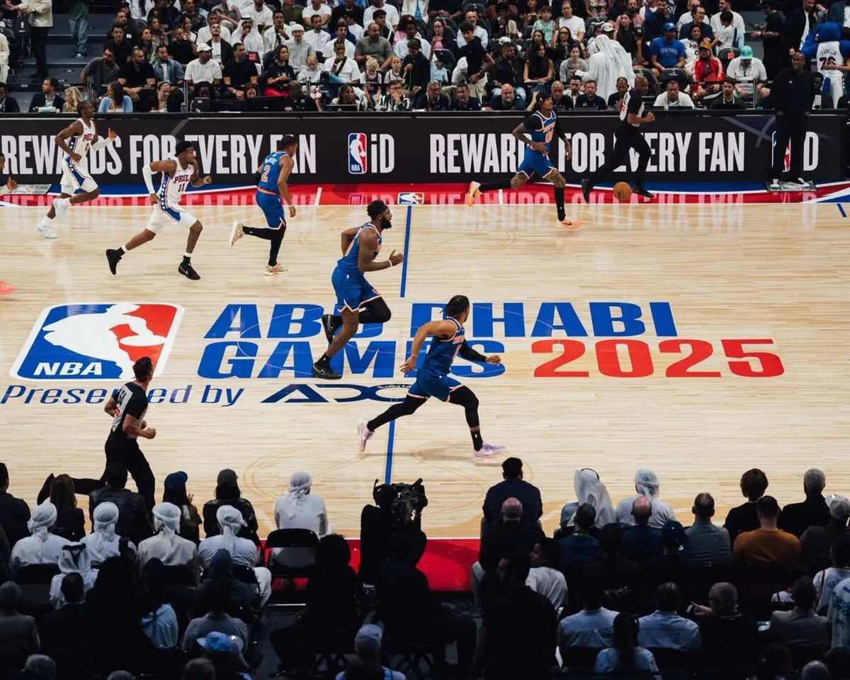 مباراة نيويورك نيكس ضد فيلادلفيا في أبوظبي 2025