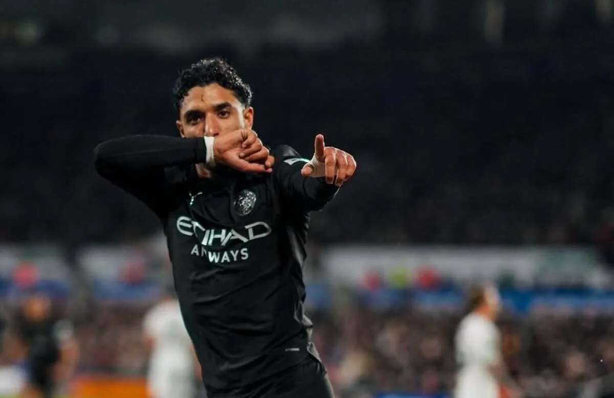 غوارديولا يشيد بمرموش ويؤكد دعمه المستمر له