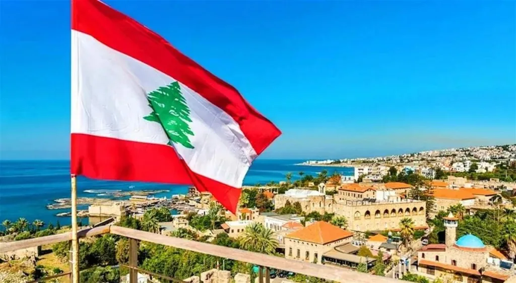 ميناء بيروت يسجل زيادة 35% في حركة الحاويات خلال الشهر الماضي