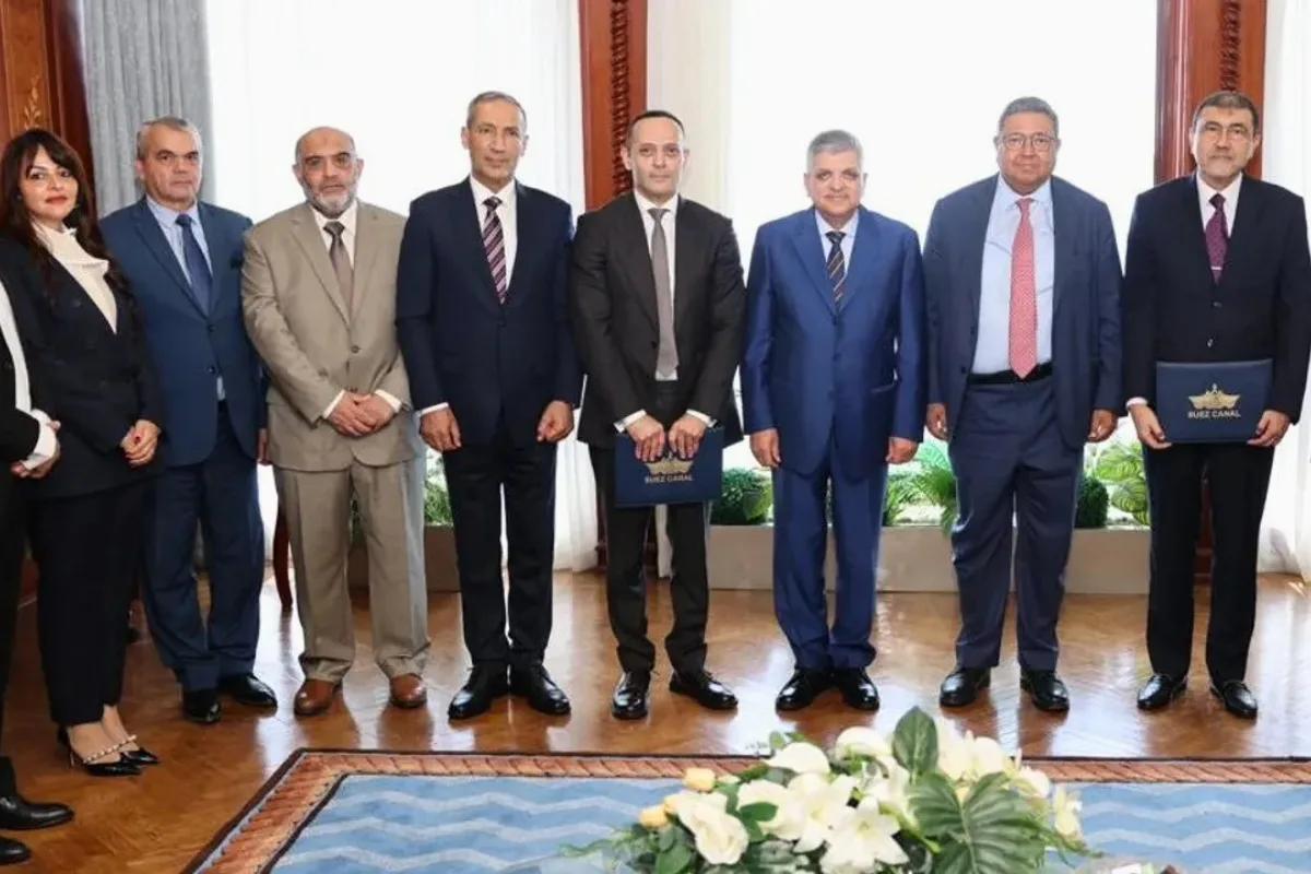 مصر توقع اتفاقاً بقيمة 2 مليار دولار لإنشاء مجمع بتروكيماويات جديد