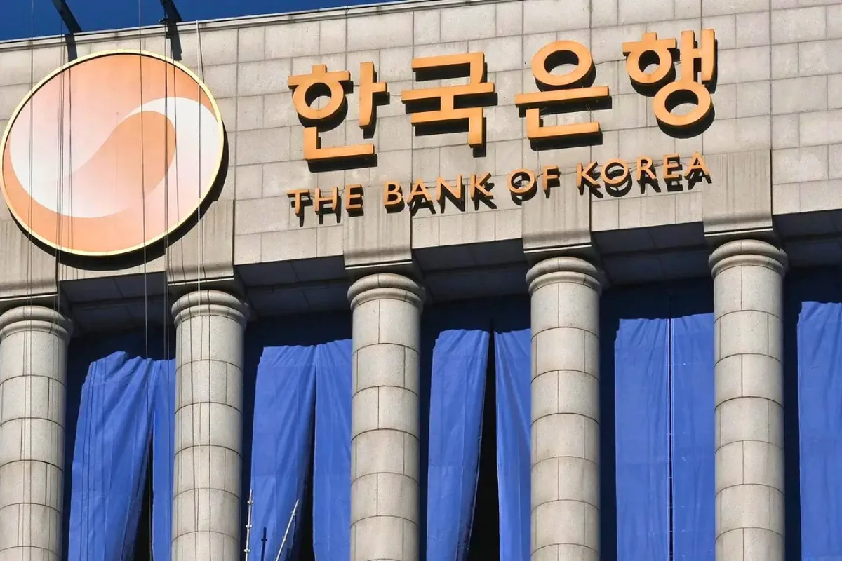 بنك كوريا المركزي يجمد سعر الفائدة الرئيسي عند 2.5%