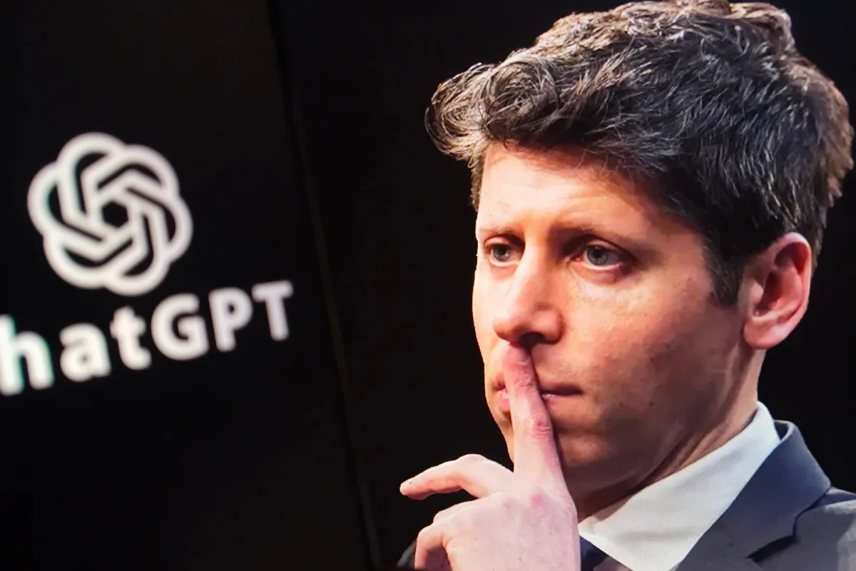 تحديات تُبطئ مسار OpenAI نحو إطلاق جهاز الذكاء الاصطناعي المرتقب