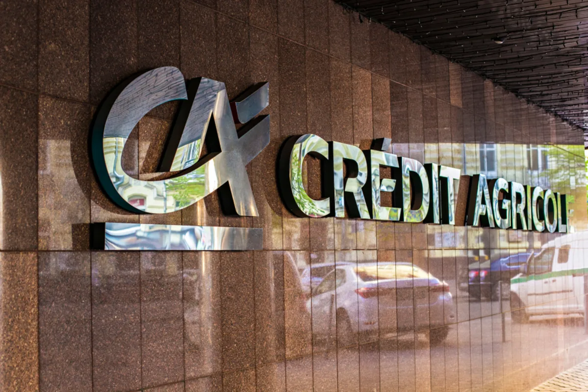 بنك “كريدي أغريكول” يسجل نموًا في الأرباح خلال الربع الثالث