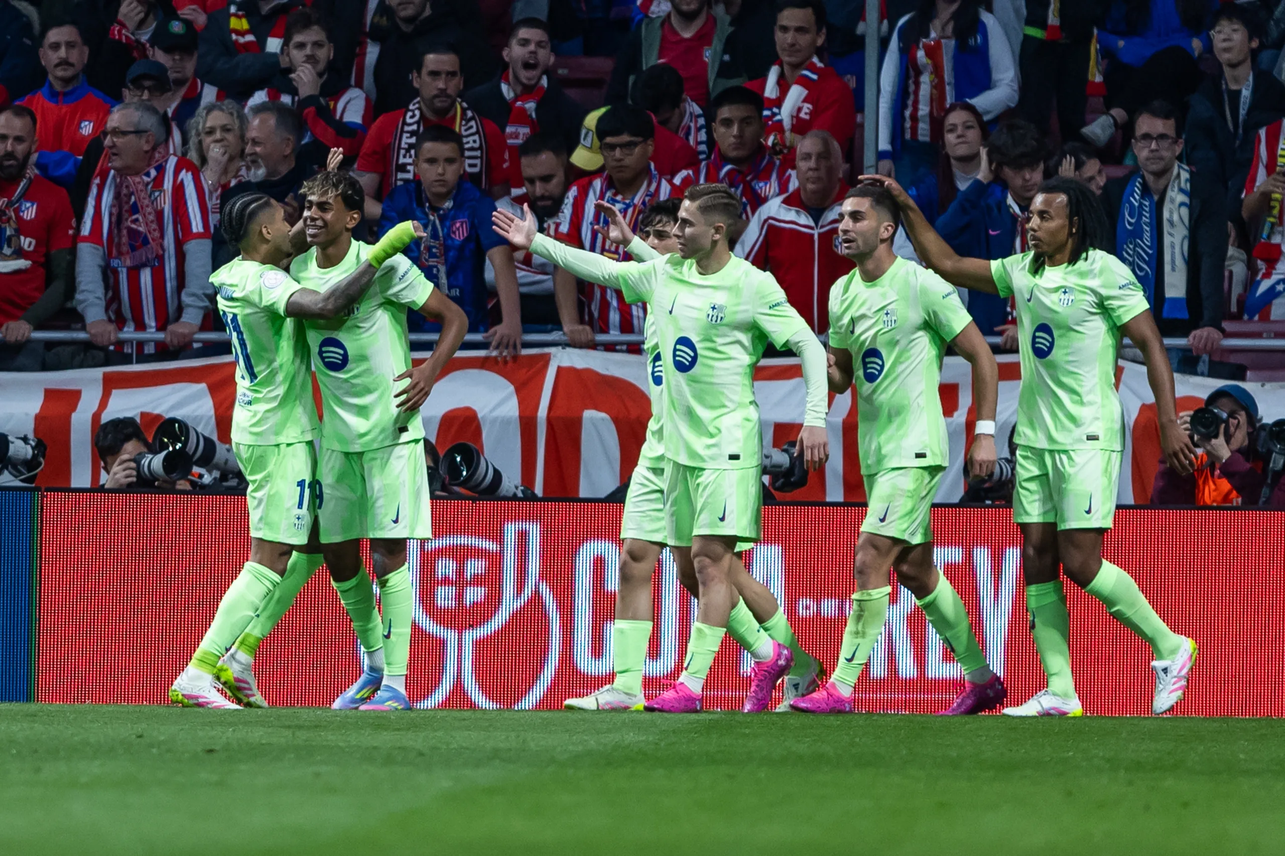 برشلونة أمام أولمبياكوس اختبار أوروبي قبل الكلاسيكو