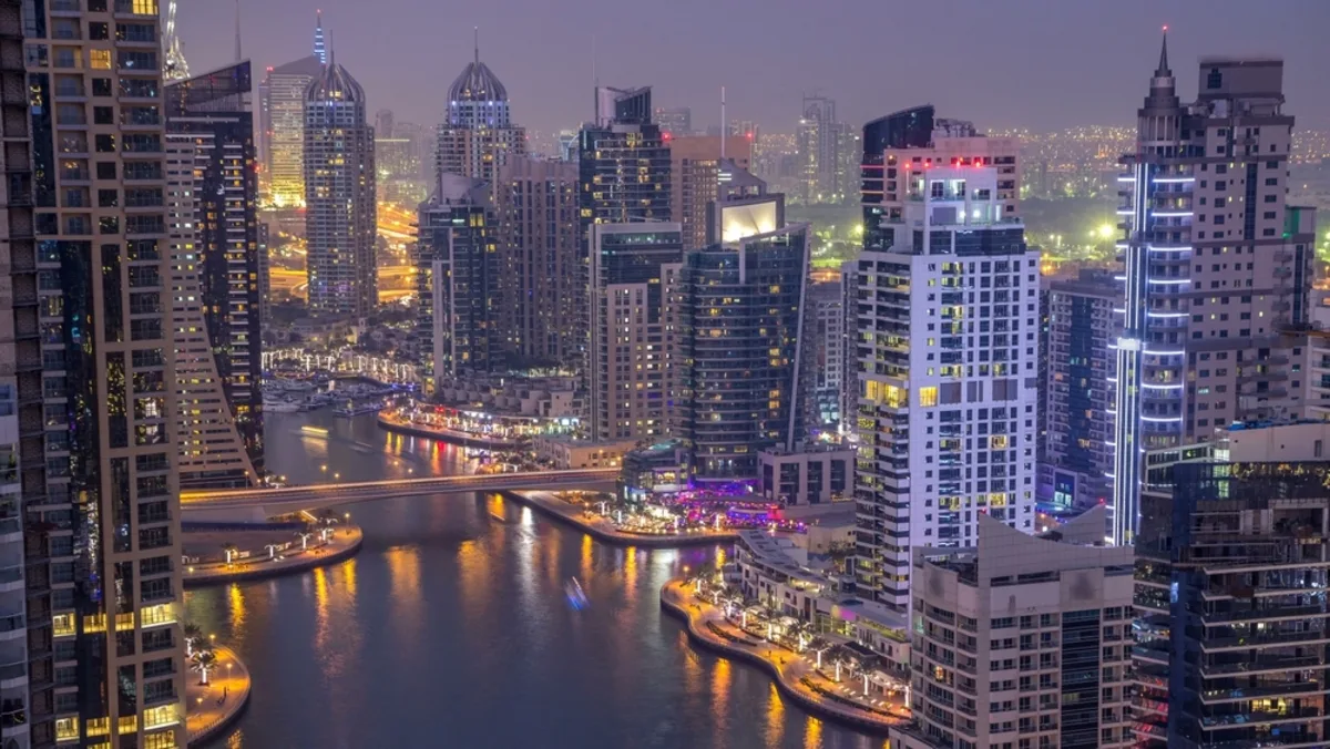 دبي الأمان.. نجم إنجليزي ينتقل إليها مقابل أجر رمزي بحثًا عن الأمان