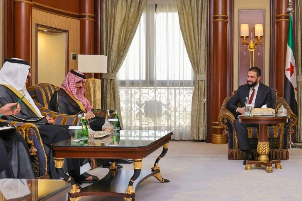 الرئيس السوري يلتقي وزير الخارجية السعودي في الرياض