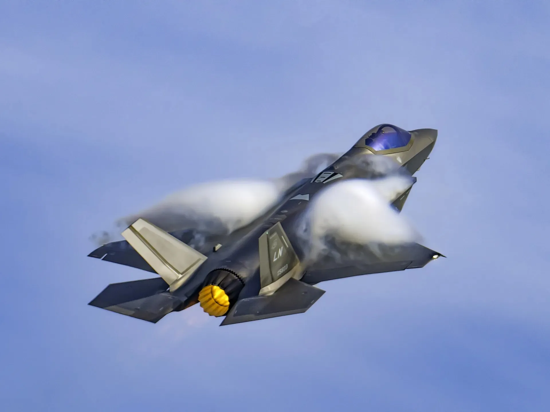 تصدير طائرات أف-35 الهولندية