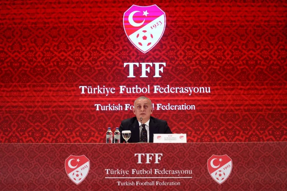 اتحاد كرة القدم التركي يوقف 149 حكماً بسبب فضيحة الرهانات