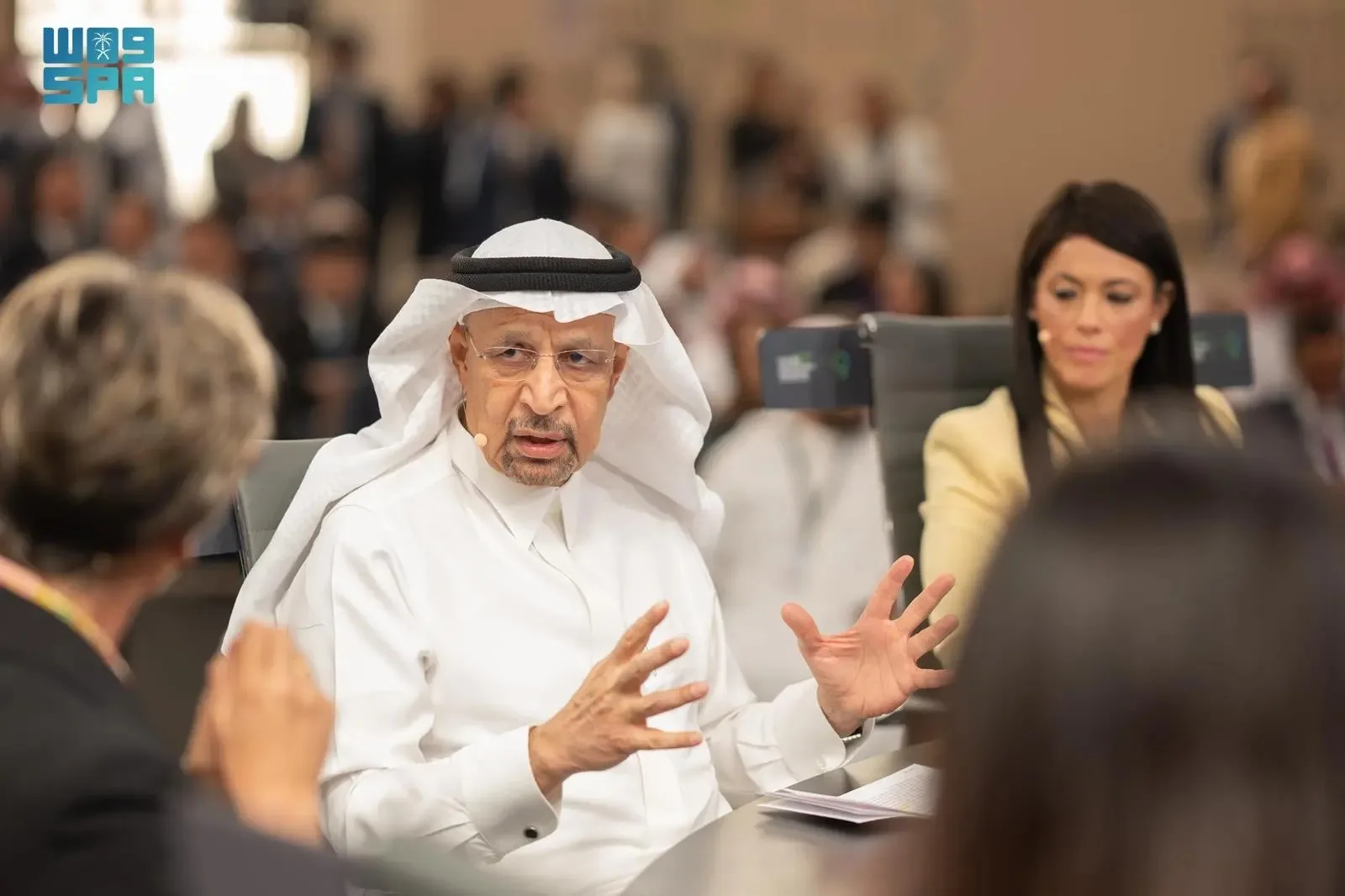 الفالح يدعو صندوق الاستثمارات العامة لخفض إنفاقه على المشروعات المحلية
