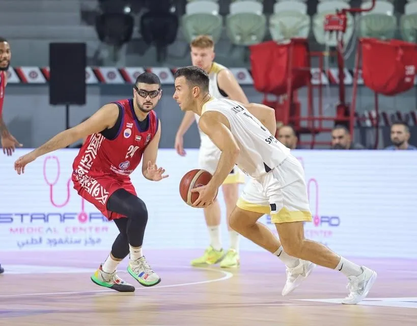 الشارقة يتأهل إلى نهائي بطولة أبوظبي الدولية لكرة السلة