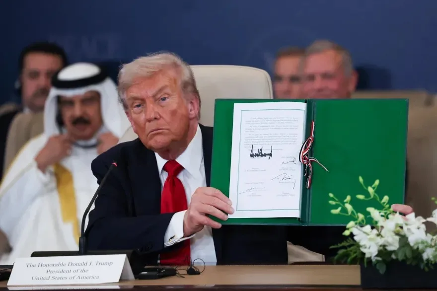 مصر وقطر وتركيا يوقعون مع ترامب وثيقة اتفاق وقف إطلاق النار في غزة