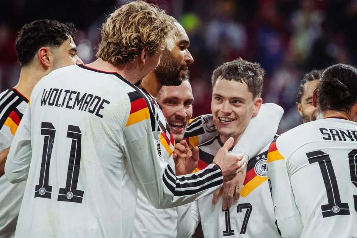 احتفال منتخب ألمانيا لكرة القدم بعد الفوز