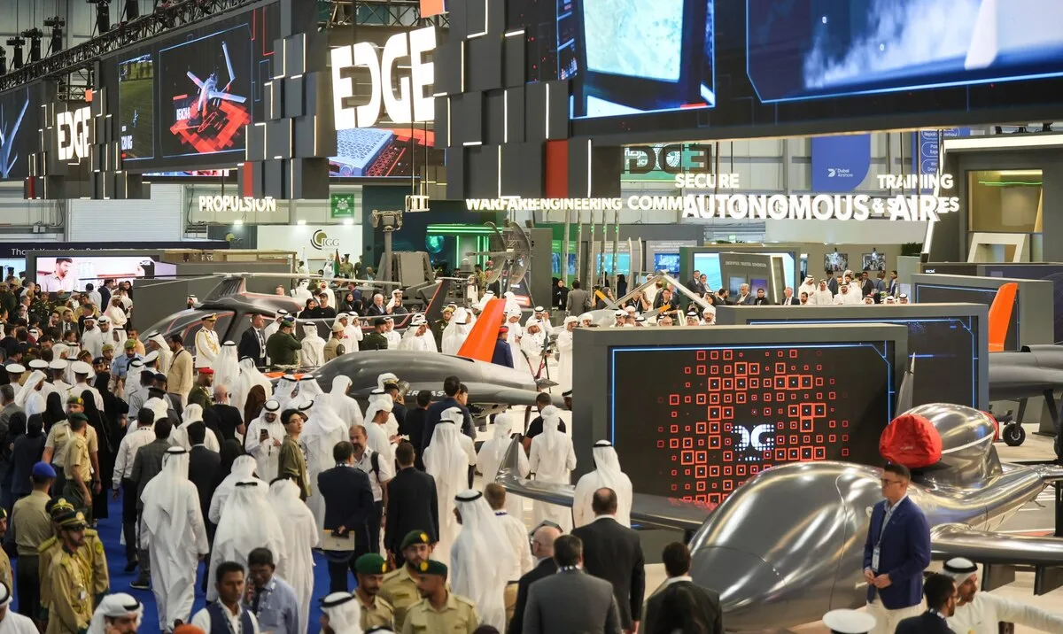 دورة تاريخية لمعرض دبي للطيران.. صفقات تفوق 202 مليار دولار