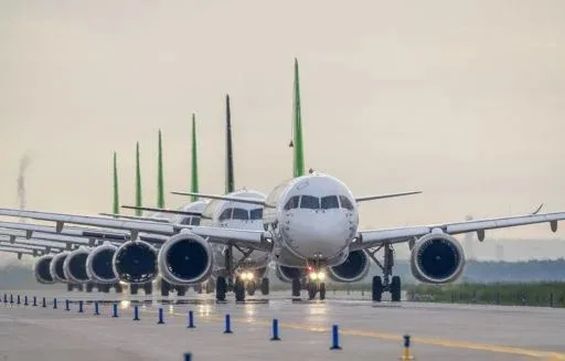 معرض دبي للطيران ينطلق الأحد والصين تظهر كمنافس لأول مرة