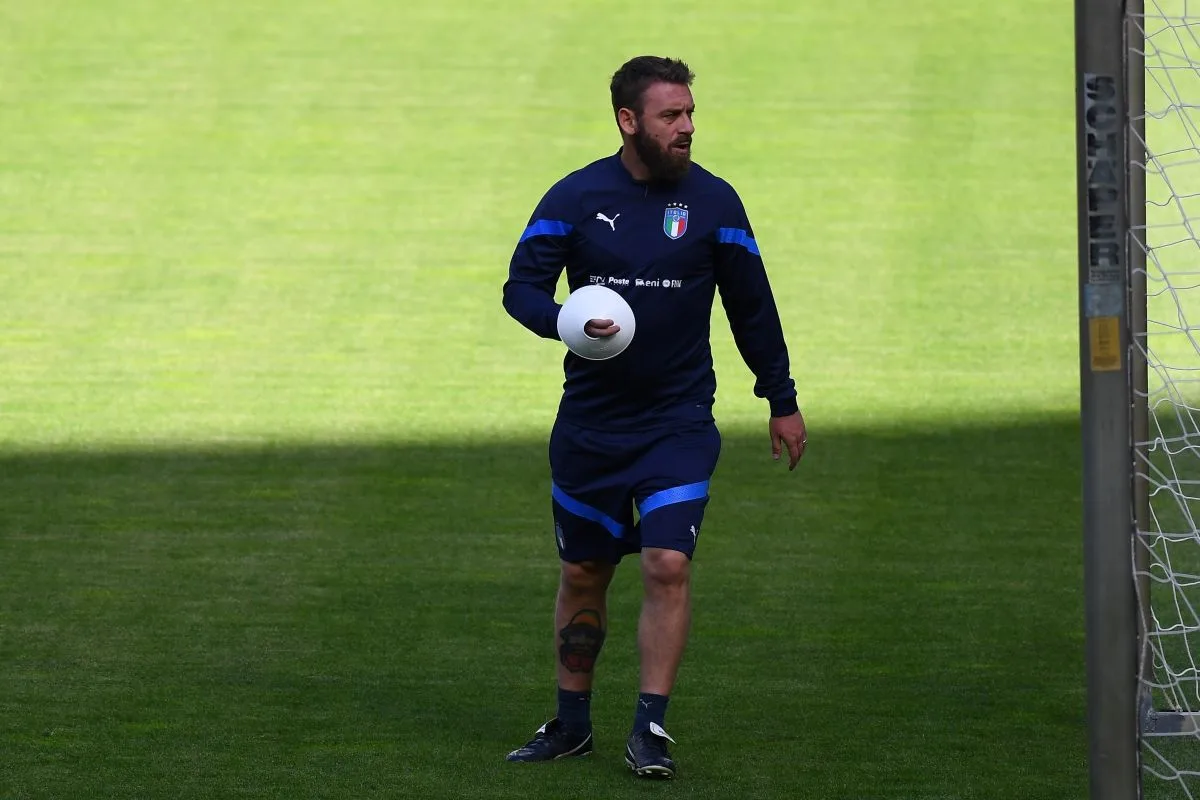 جنوة يعين دي روسي مدربا جديداً خلفاً للفرنسي فييرا