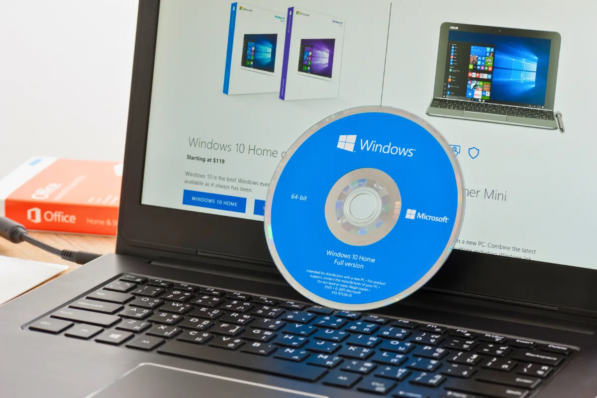 ديل: ملايين المستخدمين ما زالوا يفضّلون ويندوز 10 رغم انتهاء الدعم