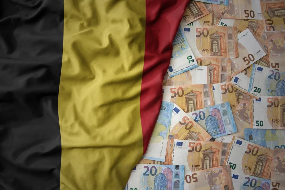 رئيس الوزراء البلجيكي يعلن الموازنة