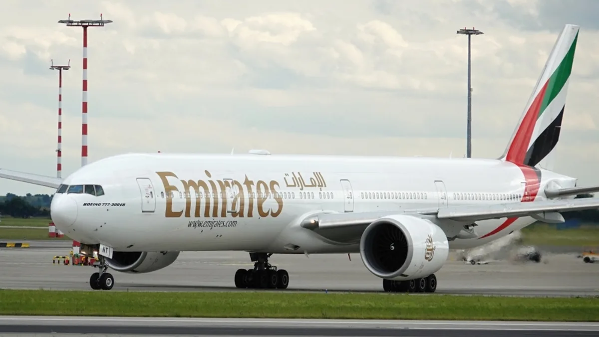 طيران الإمارات يوسع خدماته للقاهرة برحلة خامسة يومياً