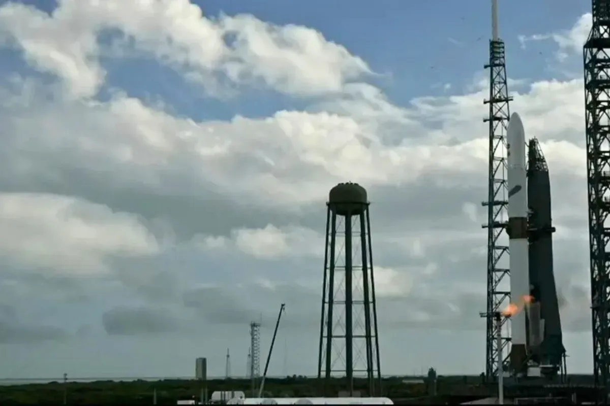 "بلو أوريجن" تؤجل إطلاق صاروخها العملاق "نيو غلين" الموجّه إلى المريخ