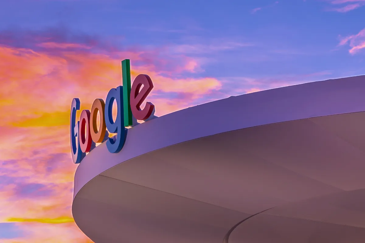 الاتحاد الأوروبي يفتح تحقيقًا رسميًا مع غوغل حول ممارساتها التفضيلية