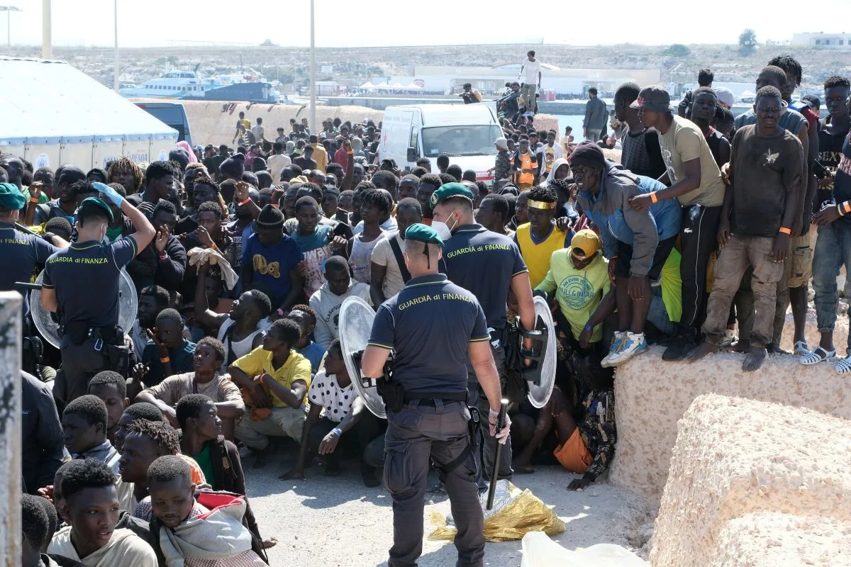 تونس ترحل 10 آلاف مهاجر في 2025