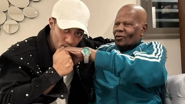 وفاة والد الفنان محمد رمضان