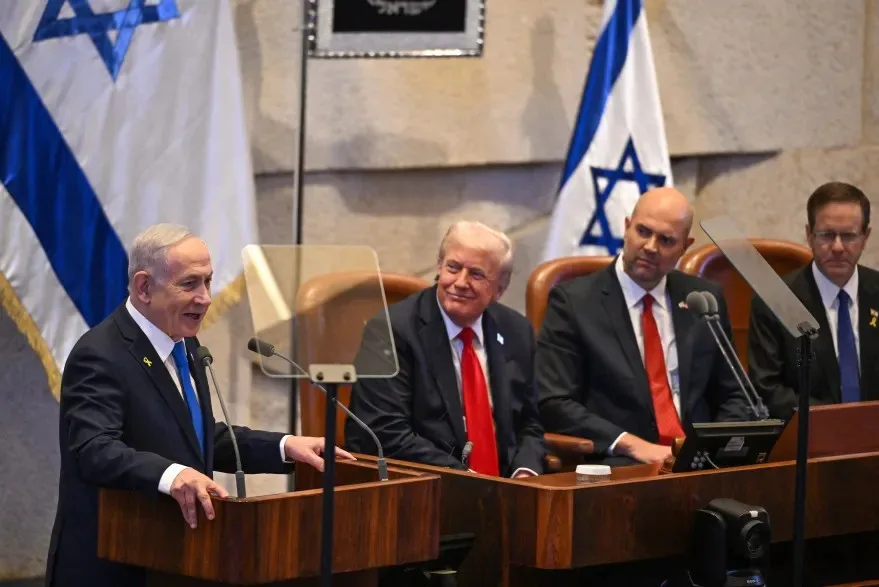 ترامب يطلب من الرئيس الإسرائيلي العفو عن نتنياهو في رسالة رسمية