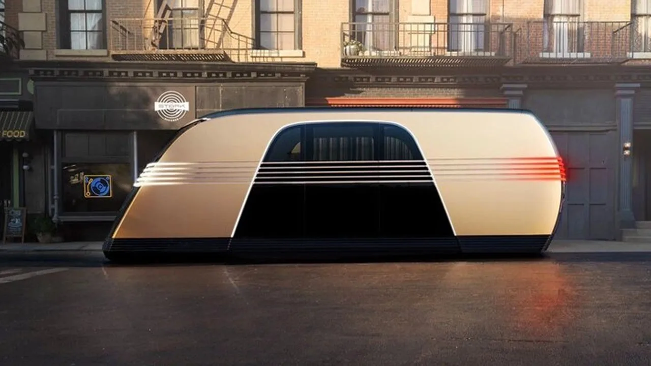 ماسك يكشف النقاب عن مركبة “روبوفان” في فيديو تشويقي