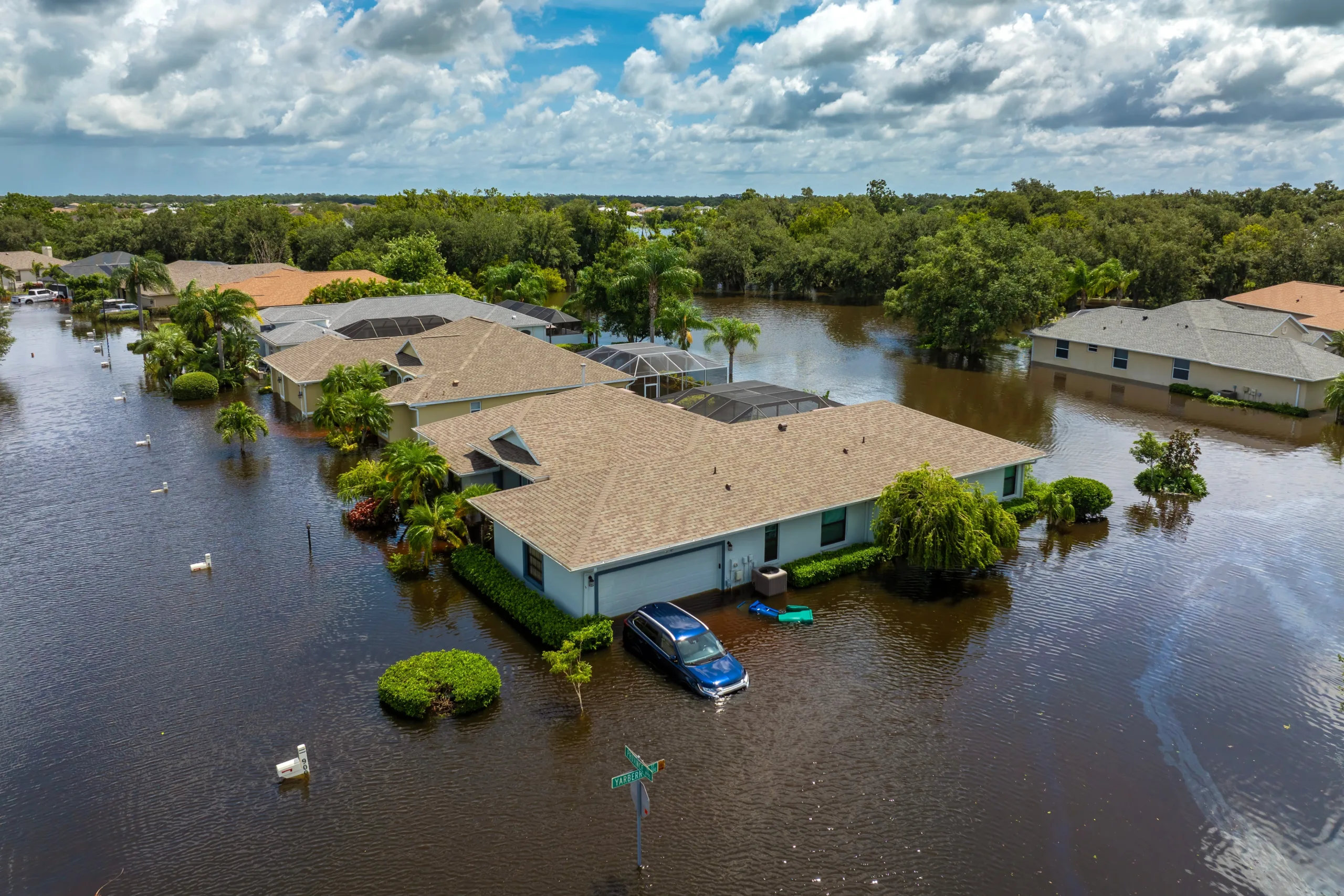 الفيضانات في جزيرة سومطرة