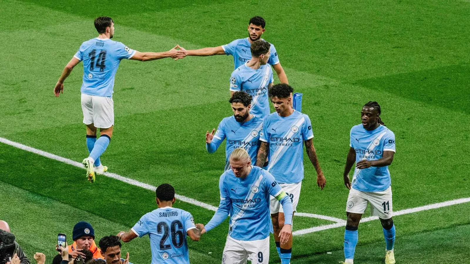 مانشستر سيتي يقسو على ضيفه بوروسيا دورتموند بنتيجة (4-1)