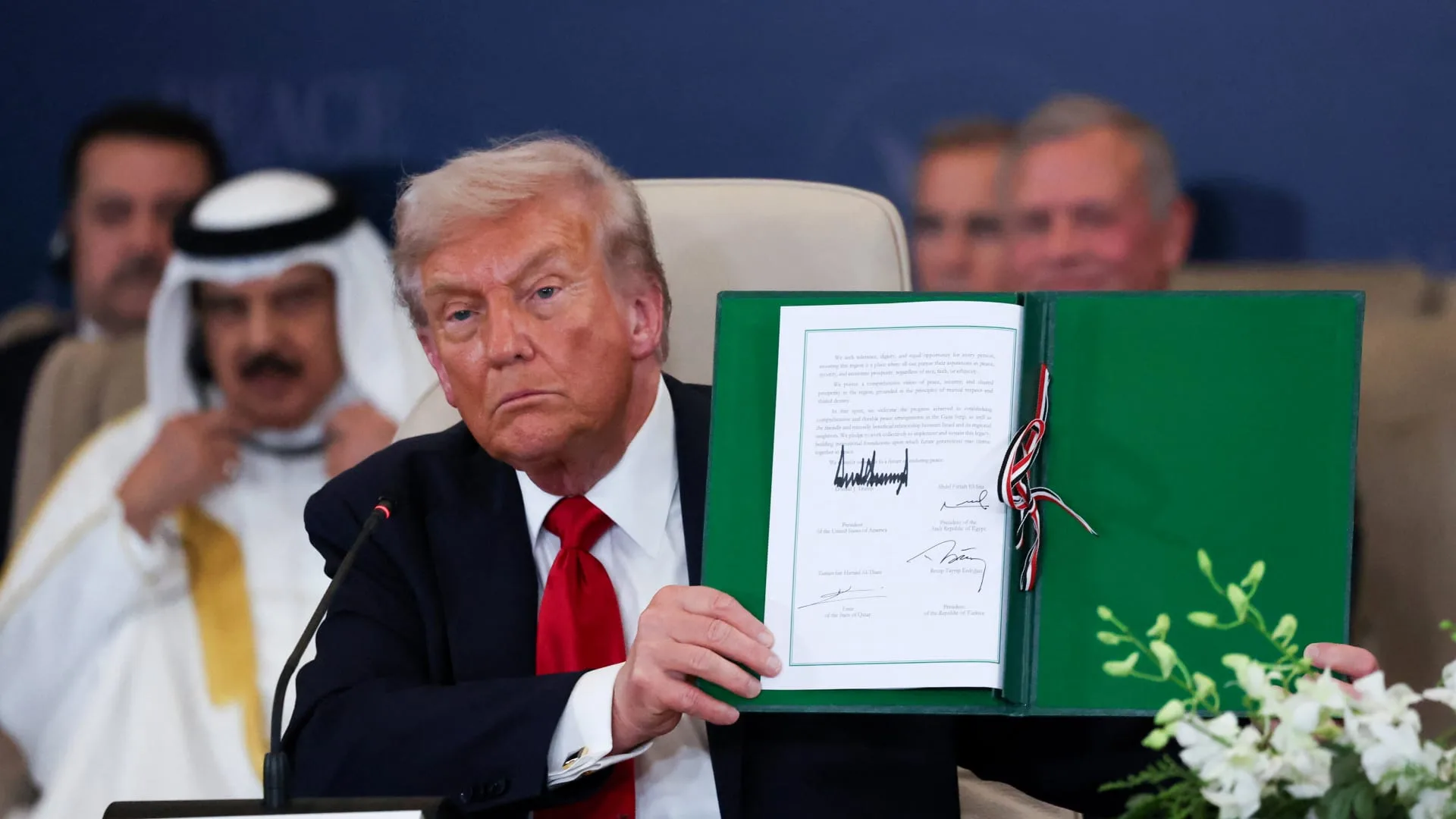 ترامب: تعديل قريب للمرحلة الثانية من خطة السلام في غزة