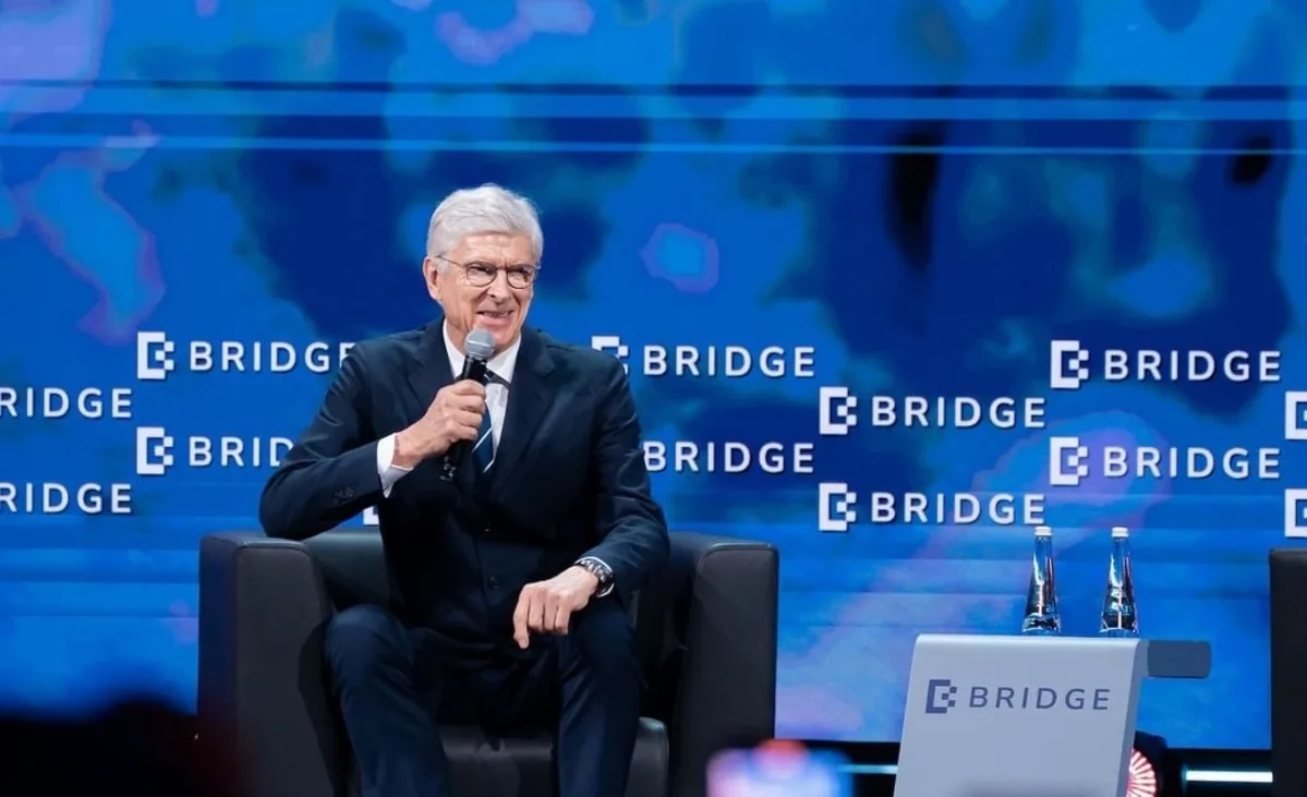 آرسين فينجر: مستقبل كرة القدم يبدأ من الأكاديميات لا من النتائج السريعة